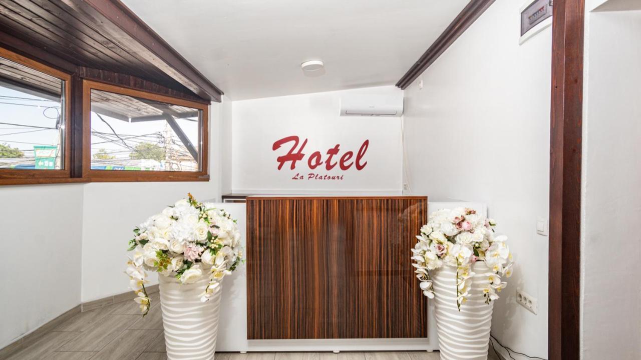 Hotel La Platouri Voluntari Exterior photo